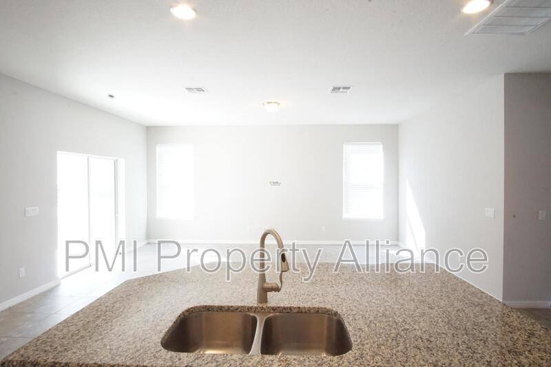 House for rent at 1427 Cabot Dr, Clermont, FL 34711