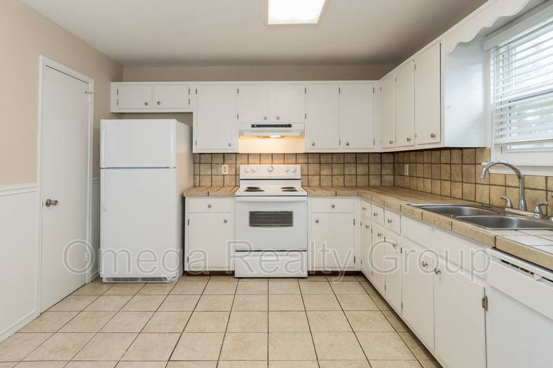 House for rent at 2345 Grayson Valley Circle, Birmingham, AL 35235