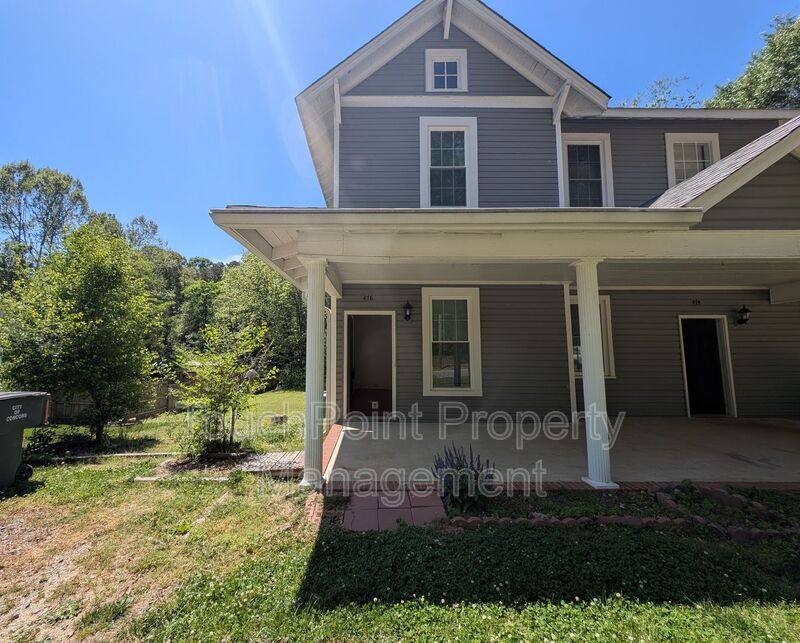 476 Spring St SW, Concord, NC 28025