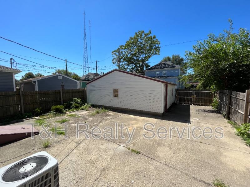 House for rent at 22 E Parkview Ave, Indianapolis, IN 46201