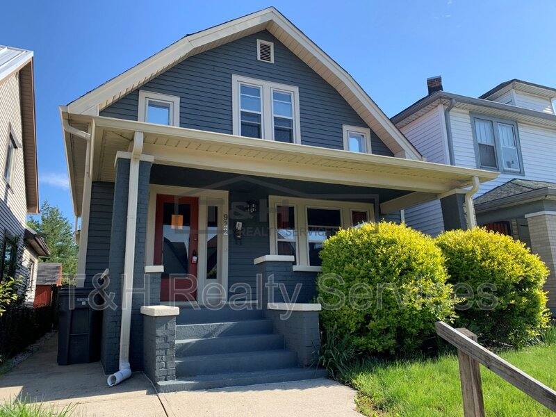 House for rent at 932 E Morris St, Indianapolis, IN 46203