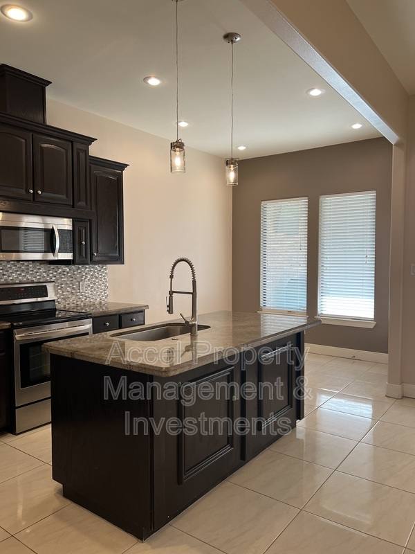House for rent at 711 Abbott Ave, Edinburg, TX 78541