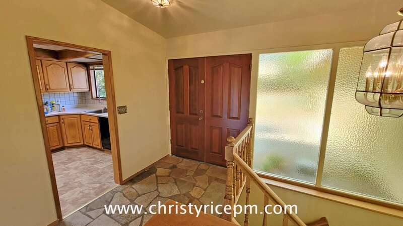 House for rent at 820 172nd Ave NE, Bellevue, WA 98008