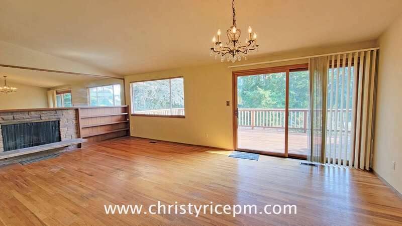 House for rent at 820 172nd Ave NE, Bellevue, WA 98008