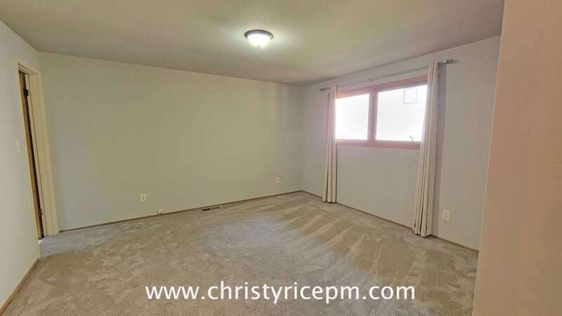 House for rent at 820 172nd Ave NE, Bellevue, WA 98008