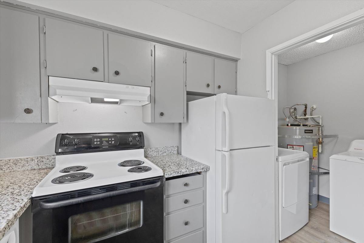 Apartment for rent at 16005 E Burnside St, Portland, OR 97233