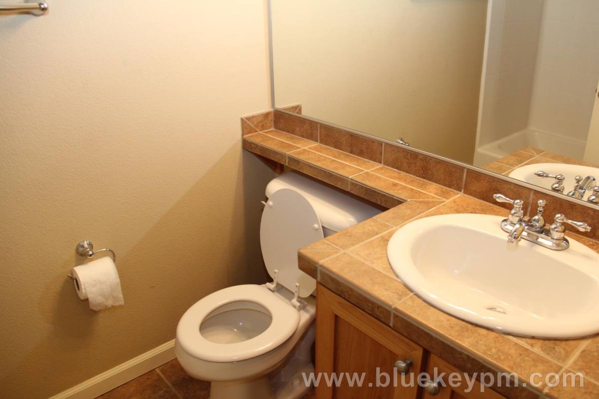 Townhouse for rent at 22862 SW Forest Creek Dr, Sherwood, OR 97140