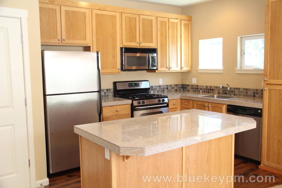 Townhouse for rent at 22862 SW Forest Creek Dr, Sherwood, OR 97140