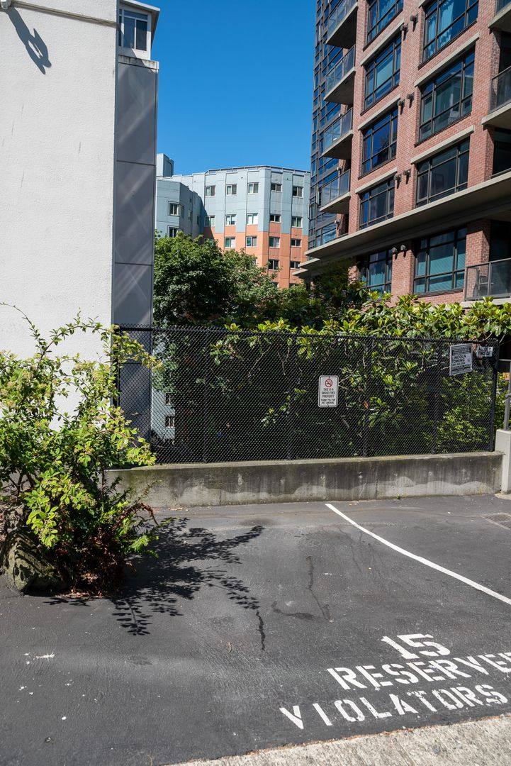 Condo for rent at 1000 Union St, Seattle, WA 98101