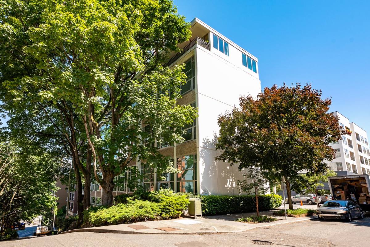 Condo for rent at 1000 Union St, Seattle, WA 98101