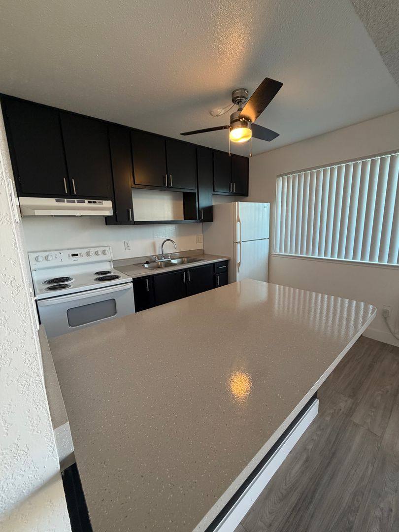 Apartment for rent at 5737 Angelina Ave, Carmichael, CA 95608