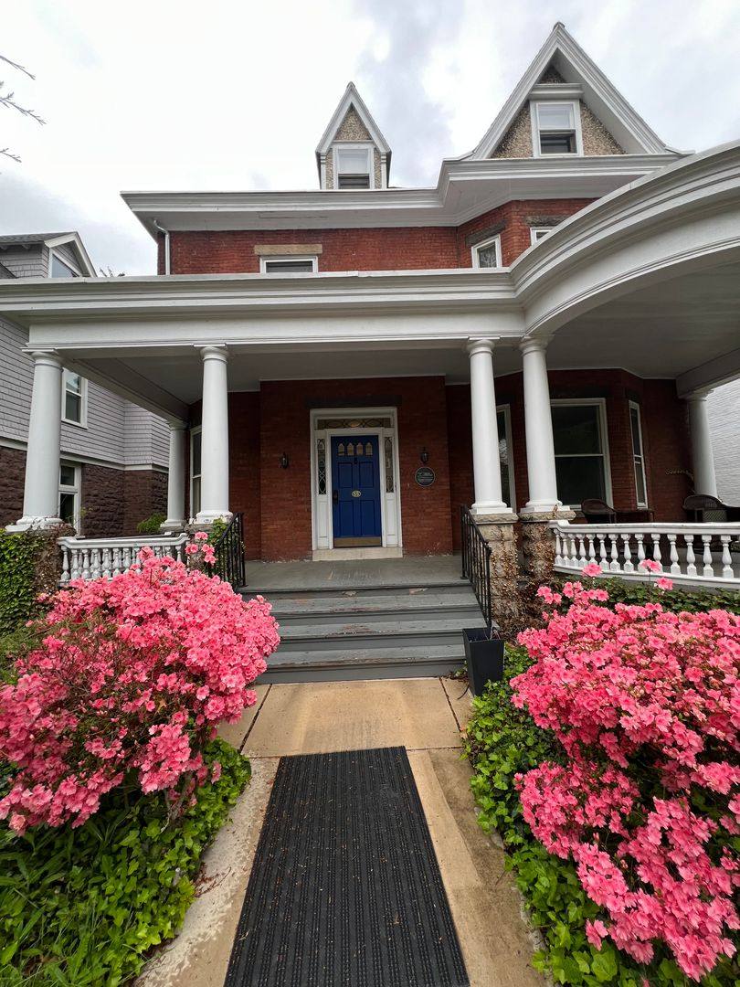 Apartment for rent at 55 S College St, Carlisle, PA 17013