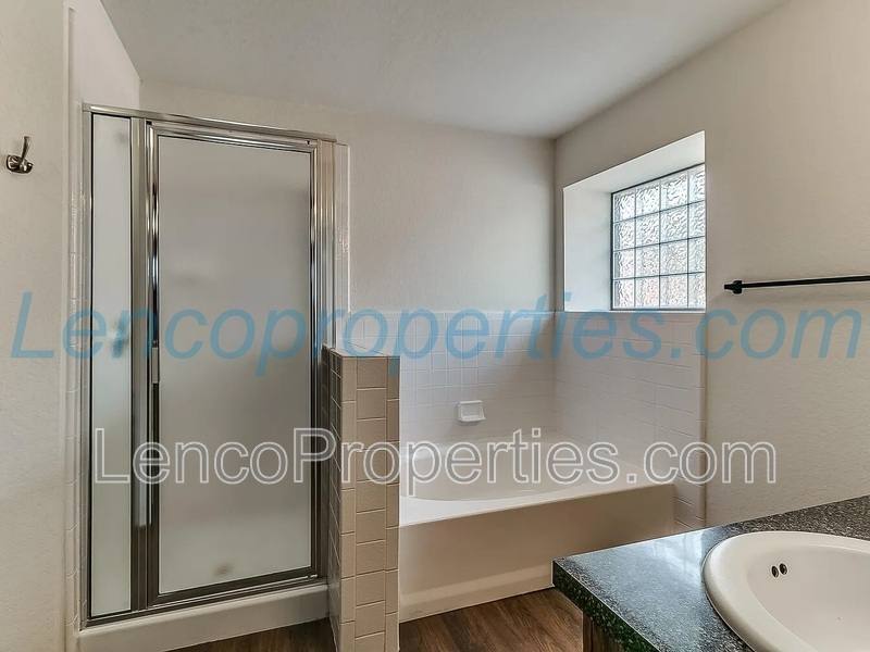 House for rent at 1716 Briarcreek, Norman, OK 73071