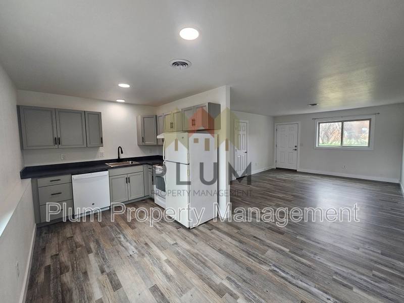 Apartment for rent at 2340 Fairview Ave #2, Missoula, MT 59801