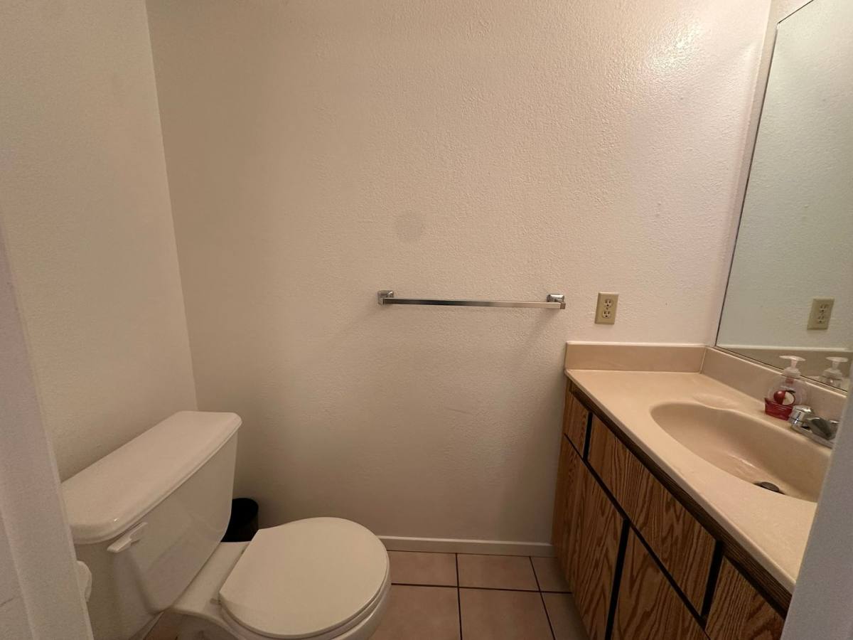 Apartment for rent at 3337-3339 La Canada Dr, Shingle Springs, CA 95682