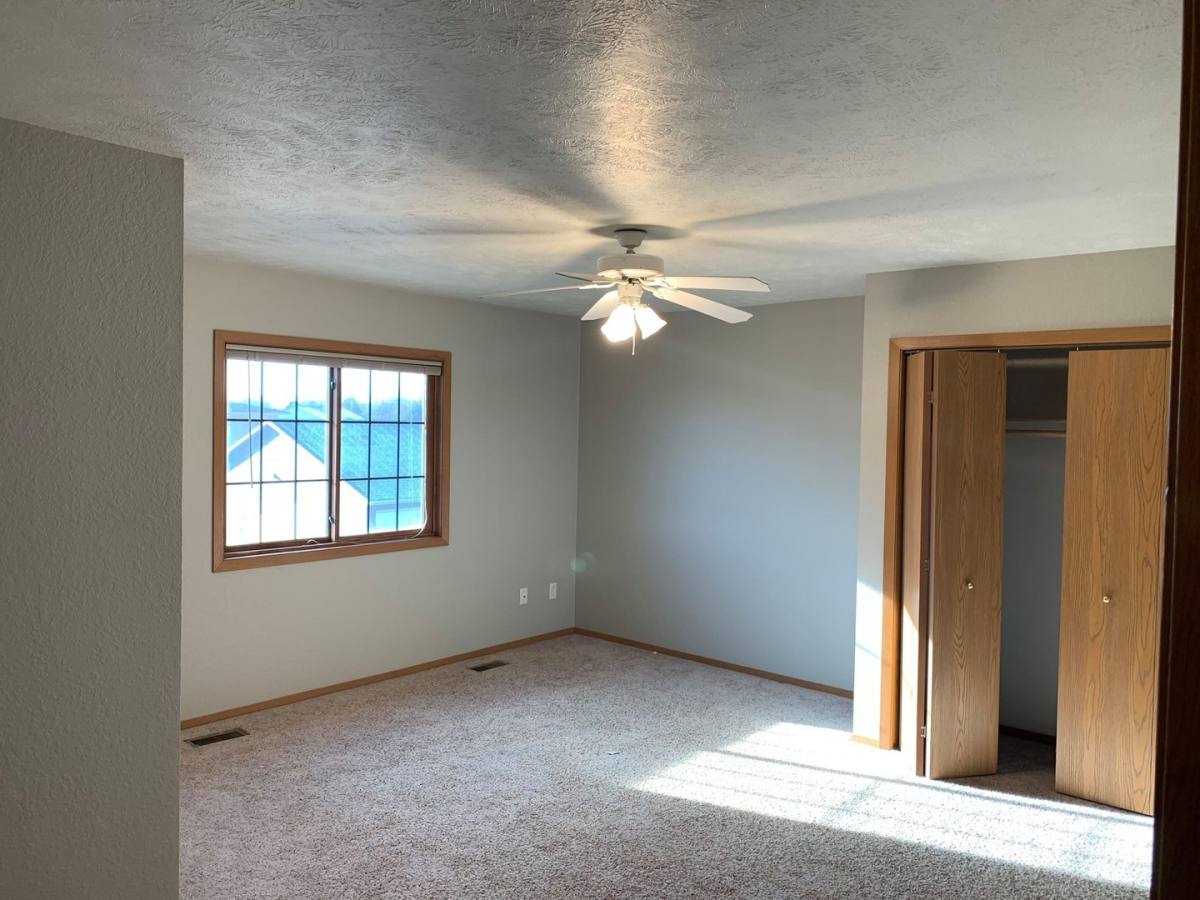Apartment for rent at 615 E Brian St, Tea, SD 57064