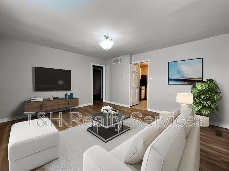 Apartment for rent at 4924 Farrington Ave, Indianapolis, IN 46201