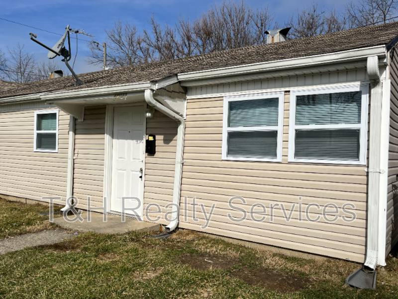 Apartment for rent at 4924 Farrington Ave, Indianapolis, IN 46201