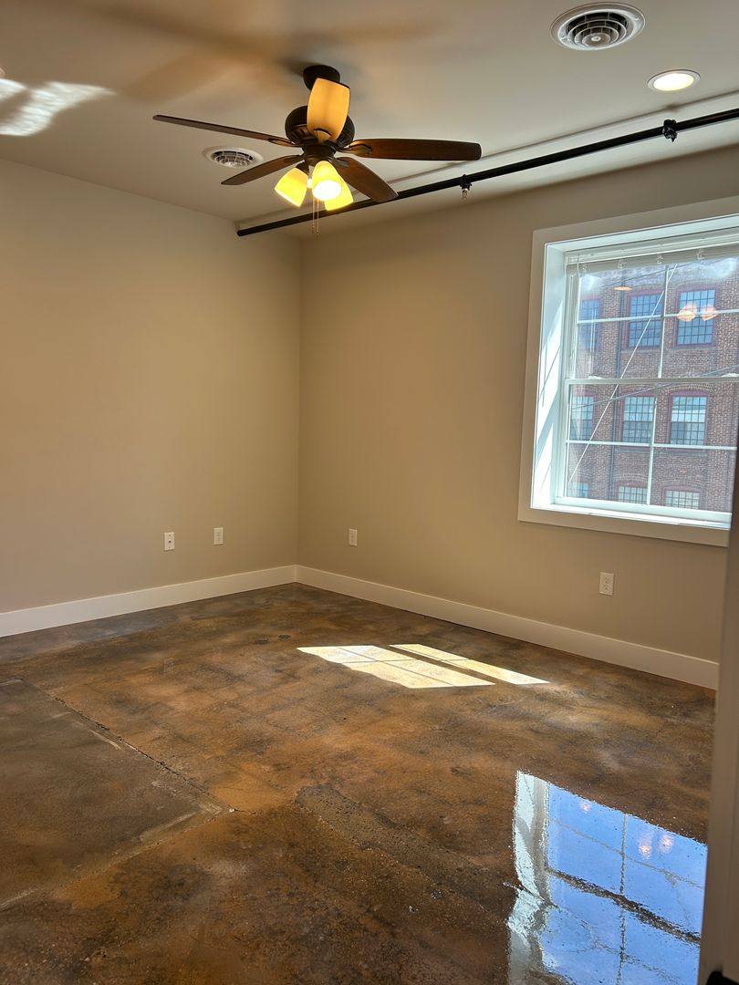 Apartment for rent at 1245 W Princess St, York, PA 17404