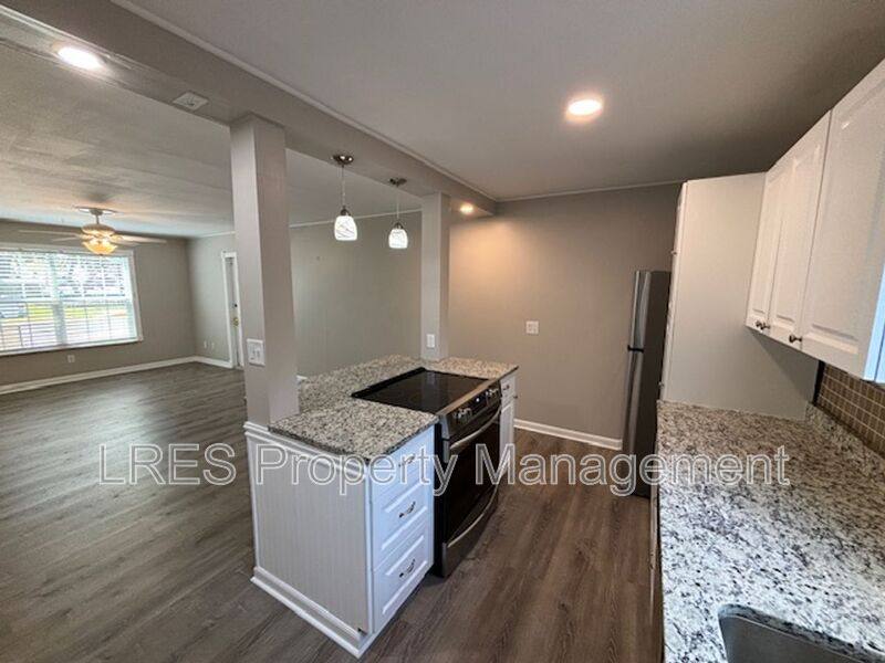 Townhouse for rent at 517 Carambola Ave, Altamonte Springs, FL 32714