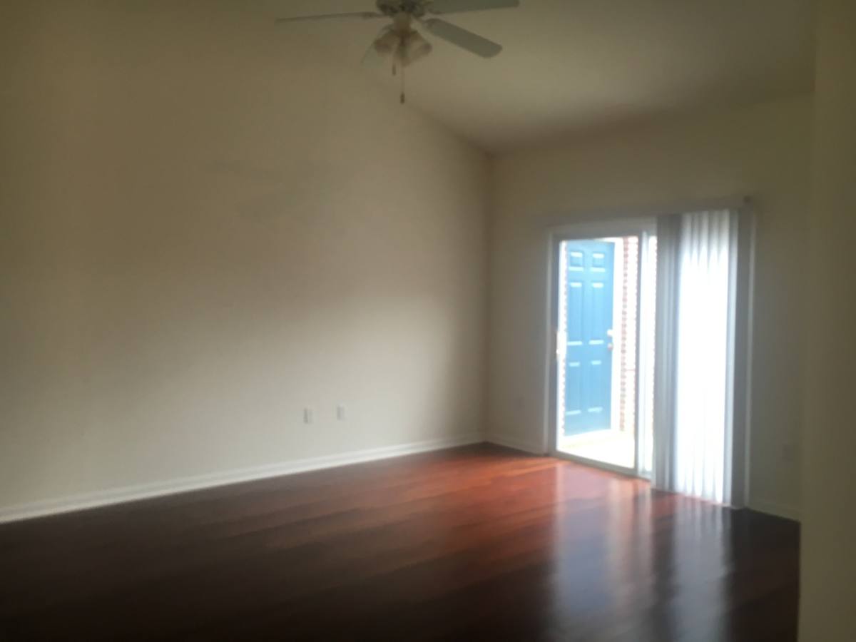 Townhouse for rent at 213 Eucalyptus, Wilmington, NC 28412