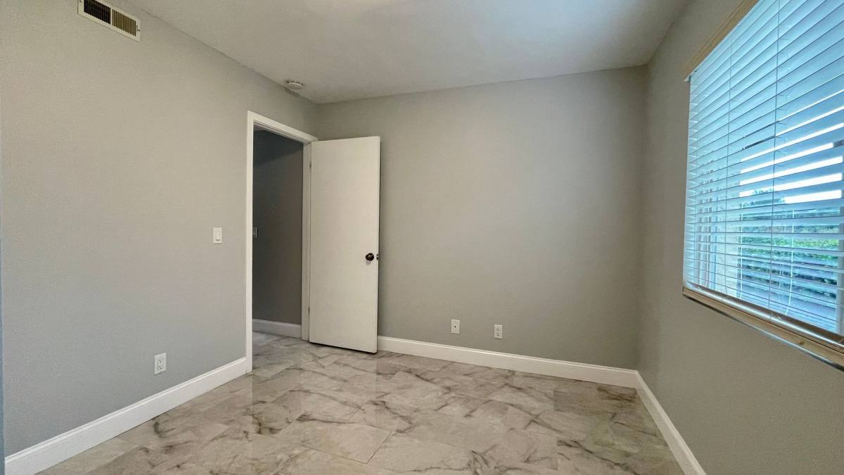 Condo for rent at 425 E Rice Ranch Rd, Santa Maria, CA 93455