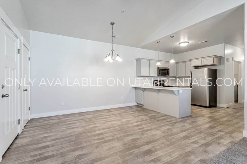 Condo for rent at 627 N Sun Peak Dr, Vineyard, UT 84059