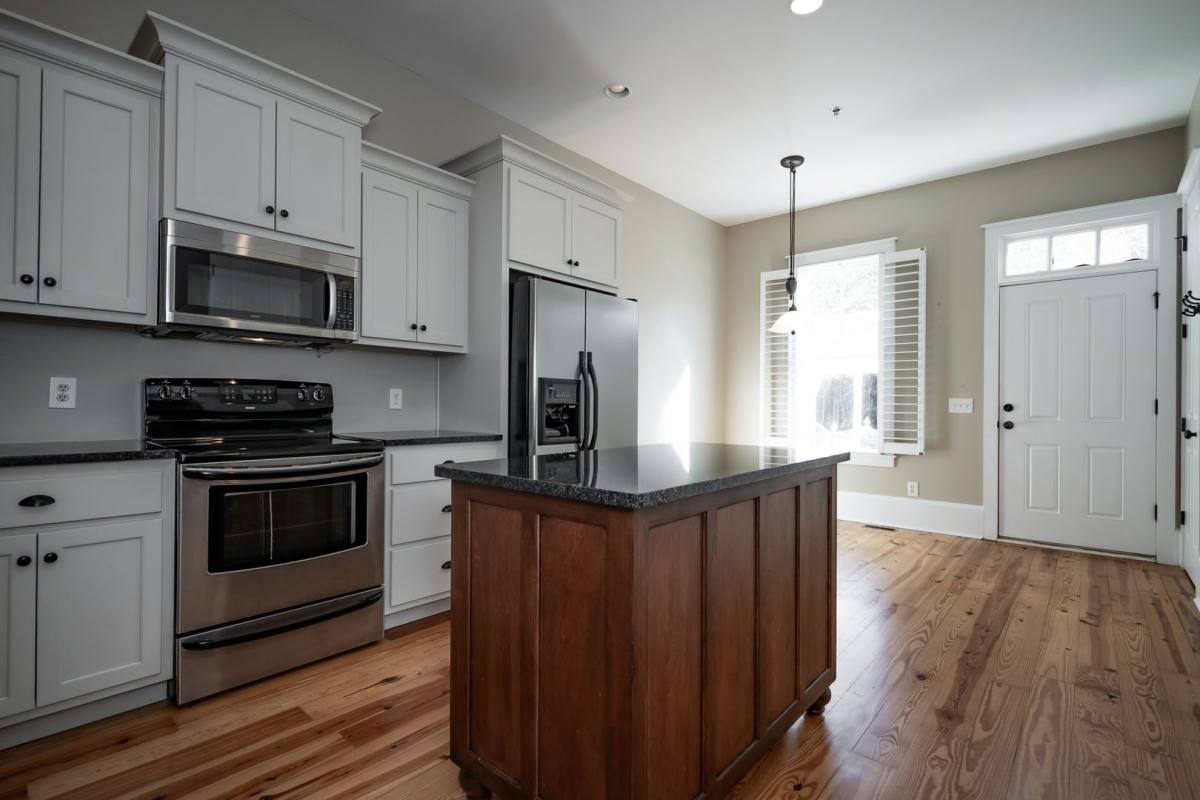 Townhouse for rent at 83 Charter Oak Dr, Athens, GA 30607