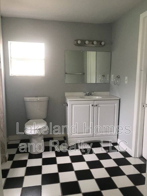 1060 E Wabash St, Bartow, FL 33830 - Apartment for Rent - Image 9