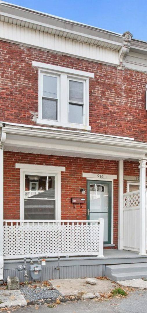 House for rent at 916 May St, Harrisburg, PA 17103