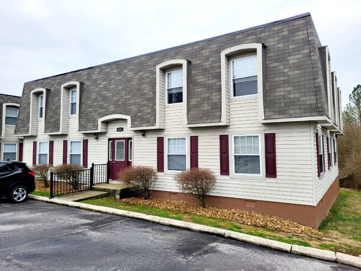 Apartment for rent at 1661 Sparta Highway, Crossville, TN 38555