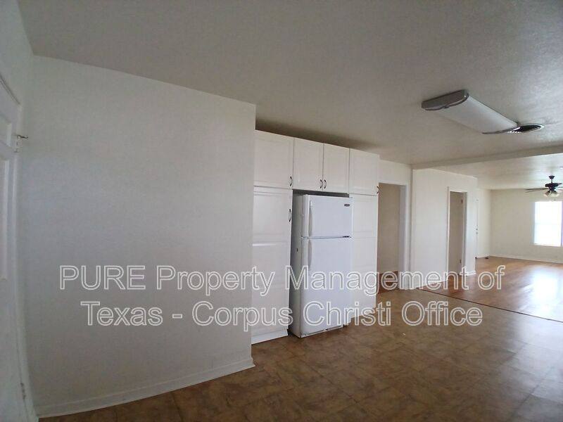 Apartment for rent at 5002 Bevly Dr #A, Corpus Christi, TX 78411
