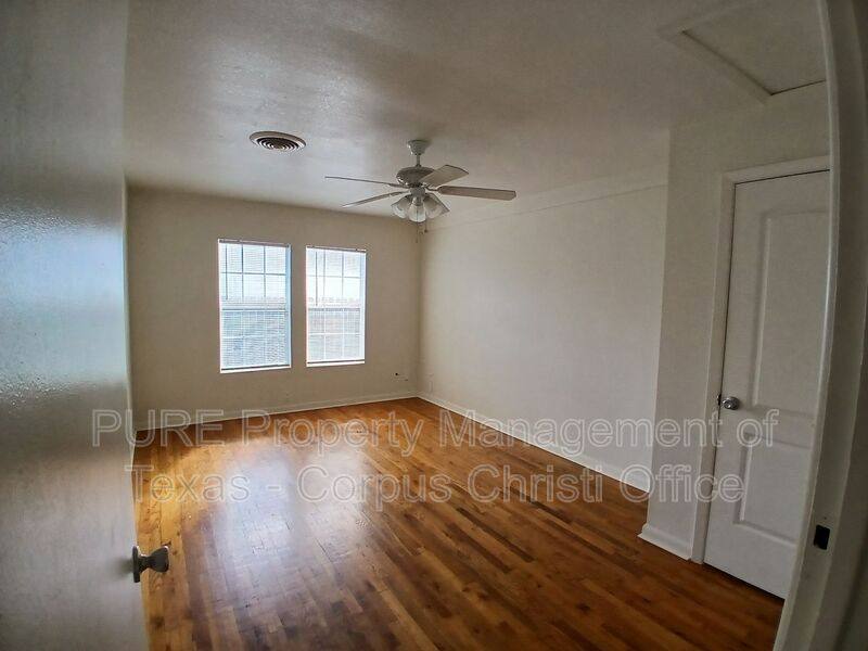 Apartment for rent at 5002 Bevly Dr #A, Corpus Christi, TX 78411