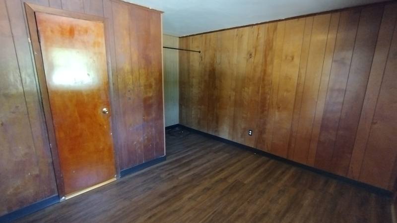 Apartment for rent at 2223 N Water St Extension - W07, Uhrichsville, OH 44683