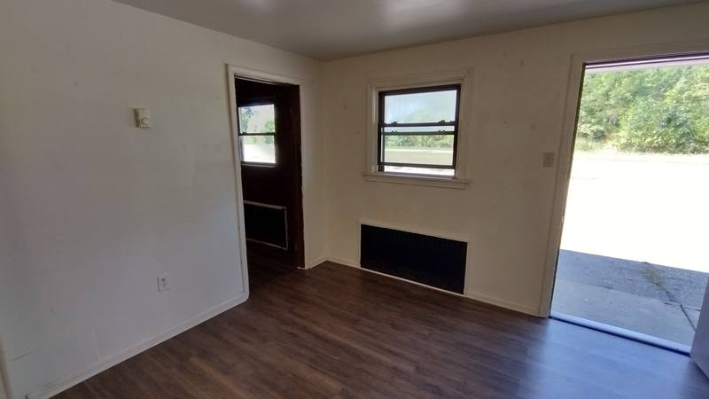 Apartment for rent at 2223 N Water St Extension - W07, Uhrichsville, OH 44683