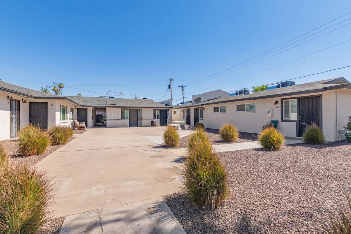 Apartment for rent at 2539 W Pierson St, Phoenix, AZ 85017