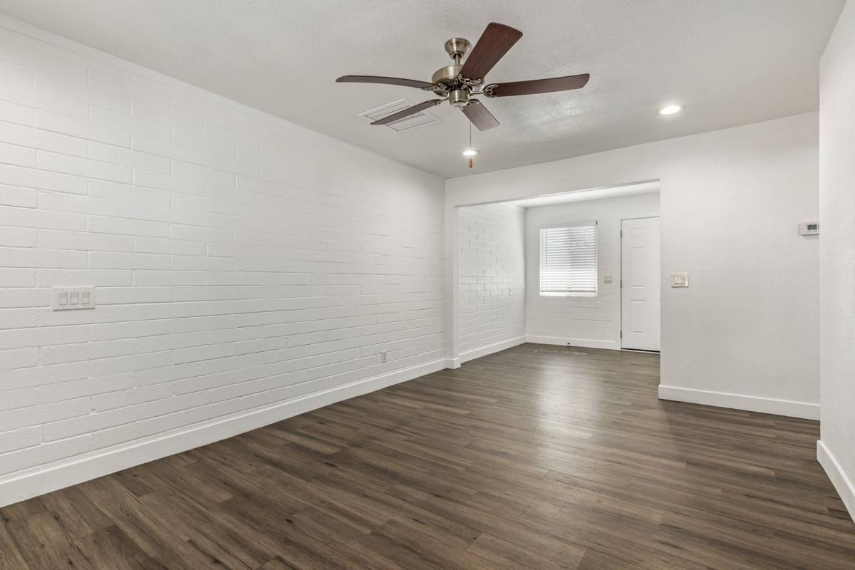 Apartment for rent at 2539 W Pierson St, Phoenix, AZ 85017