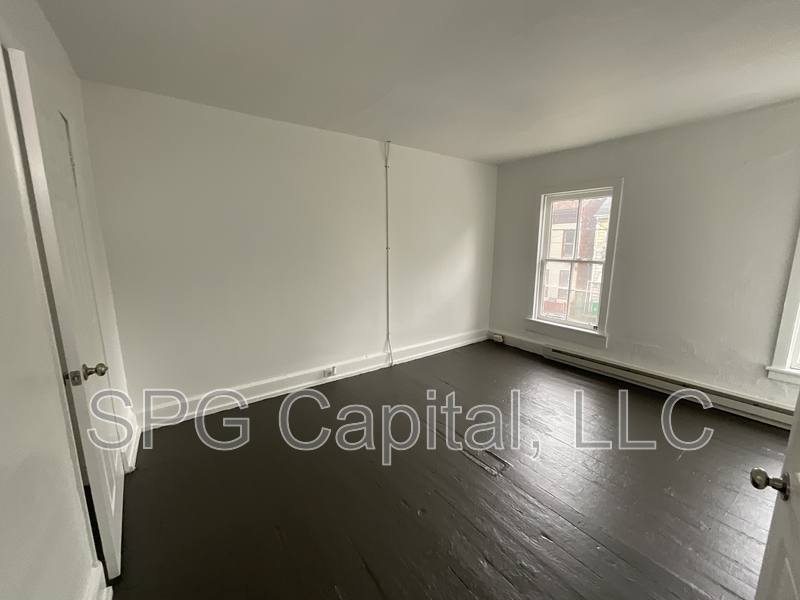 House for rent at 626 S Queen St, York, PA 17403