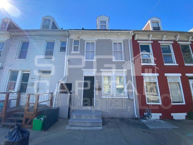 House for rent at 626 S Queen St, York, PA 17403