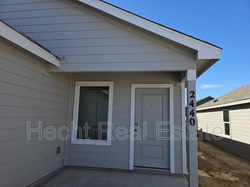 House for rent at 2440 Lost Creek Rd, New Braunfels, TX 78130