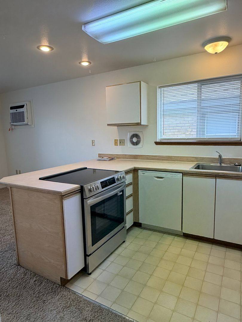 Apartment for rent at 511 Yakima St, Wenatchee, WA 98801