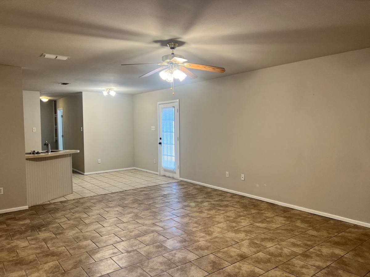 Apartment for rent at 3415 49th St, Lubbock, TX 79413