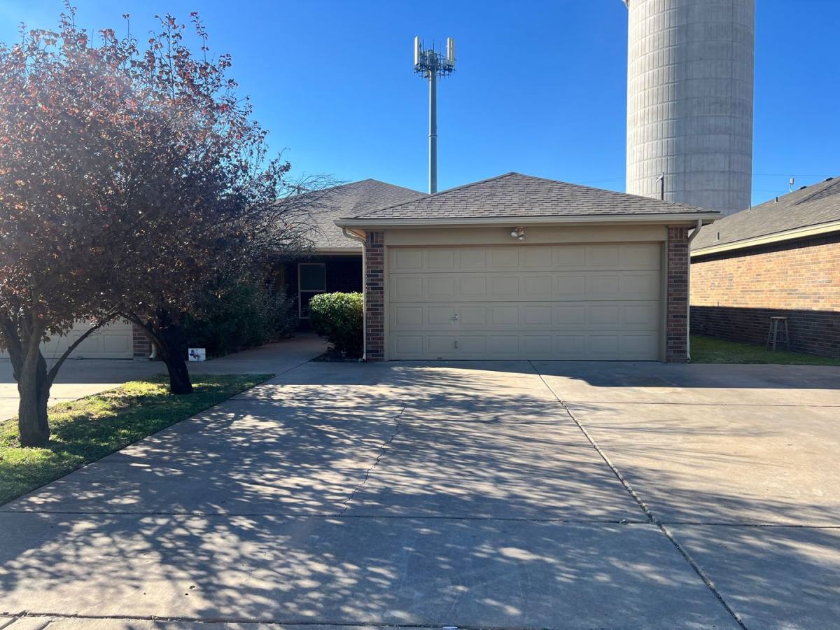 Apartment for rent at 3415 49th St, Lubbock, TX 79413