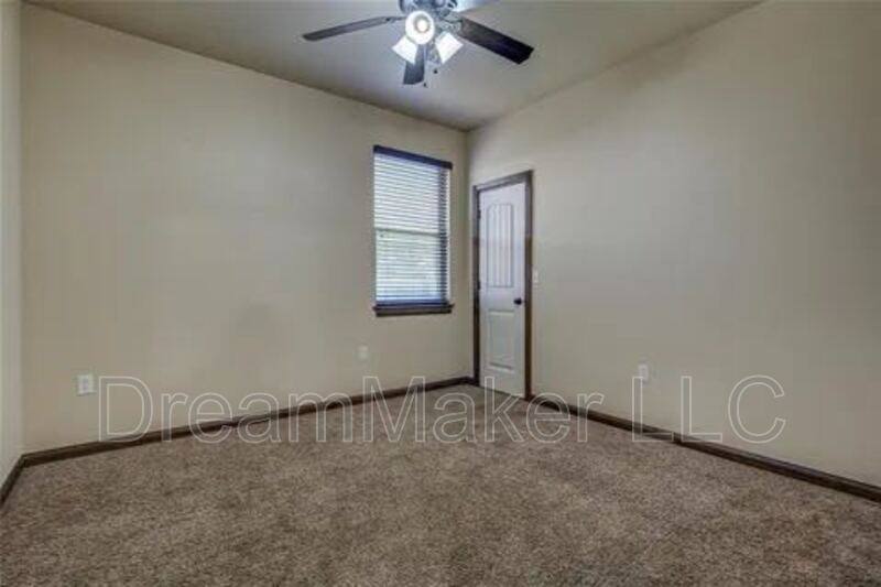 House for rent at 1712 Appaloosa Dr, Blanchard, OK 73010