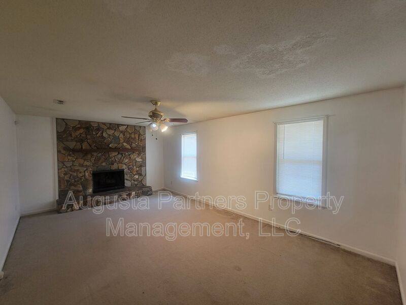 House for rent at 2803 Ptarmigan Rd, Hephzibah, GA 30815