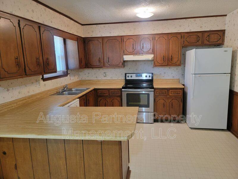 House for rent at 2803 Ptarmigan Rd, Hephzibah, GA 30815