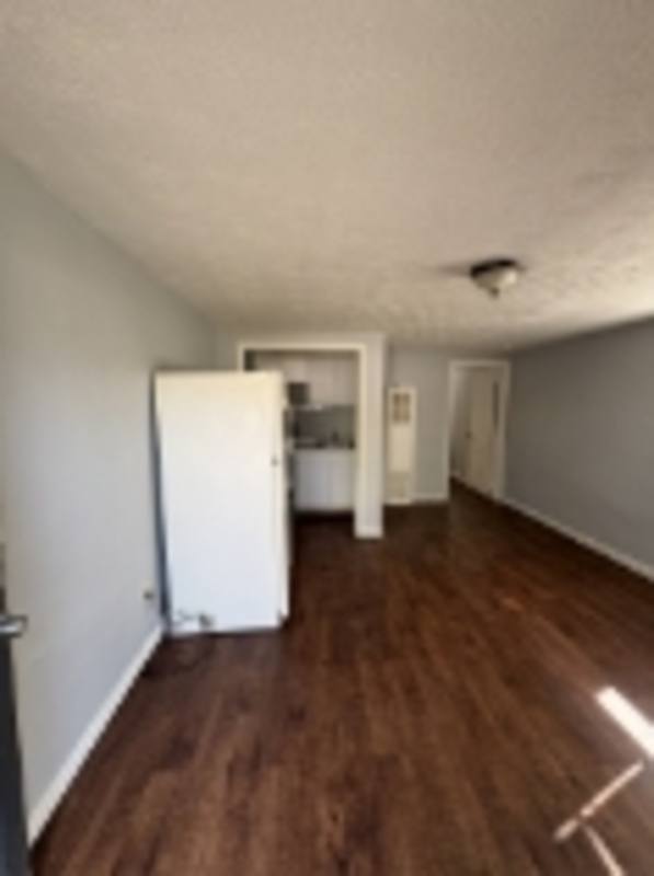 Apartment for rent at 270 E Nottingham Rd #1, Dayton, OH 45405