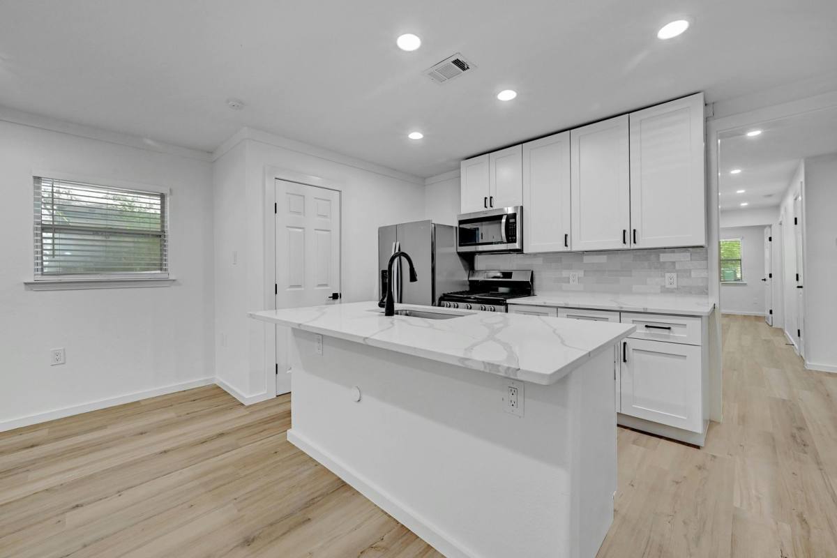 House for rent at 1913 David St, Austin, TX 78705