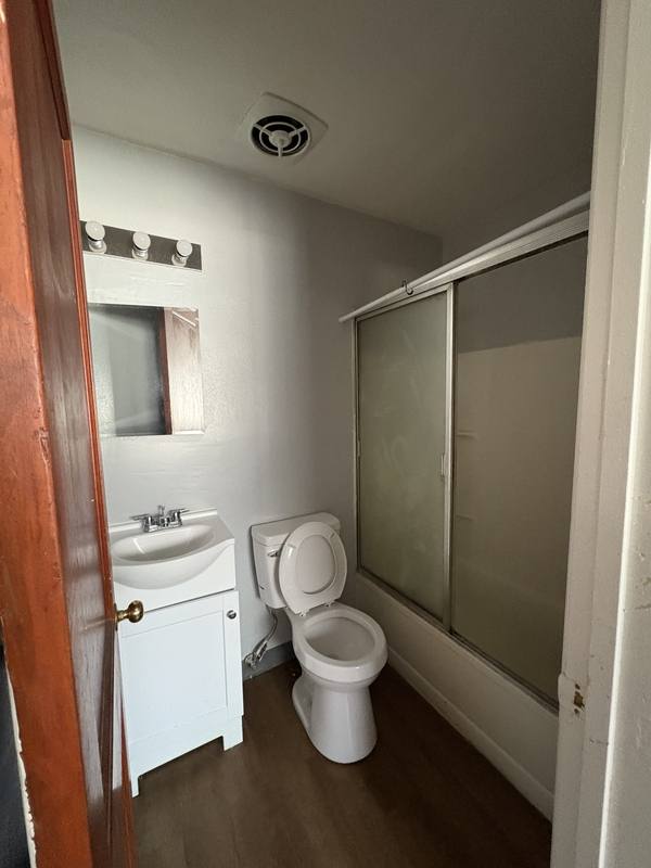 Apartment for rent at 274 E Nottingham Rd #7, Dayton, OH 45405