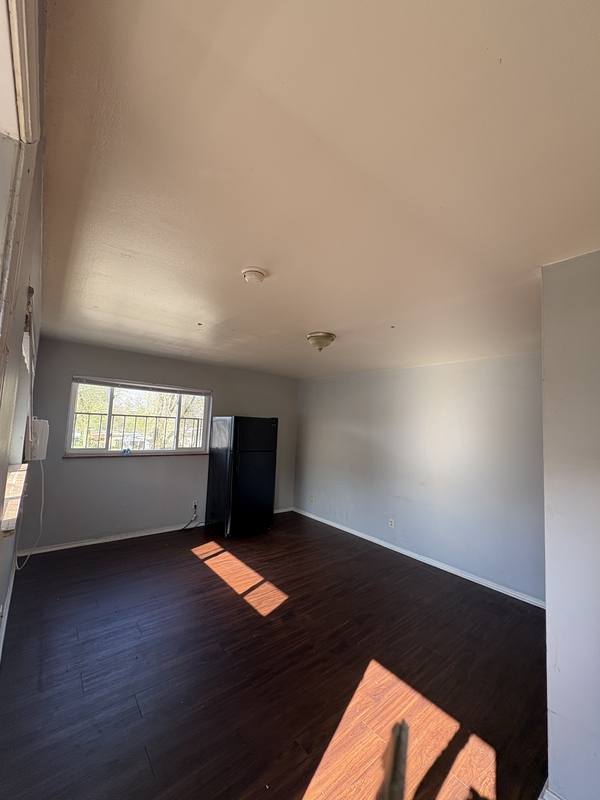 Apartment for rent at 274 E Nottingham Rd #6, Dayton, OH 45405